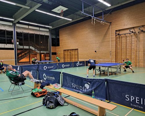 Damen starten mit Sieg in die neue Saison