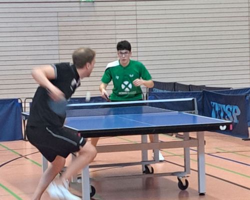 Sieg und Niederlage für E1